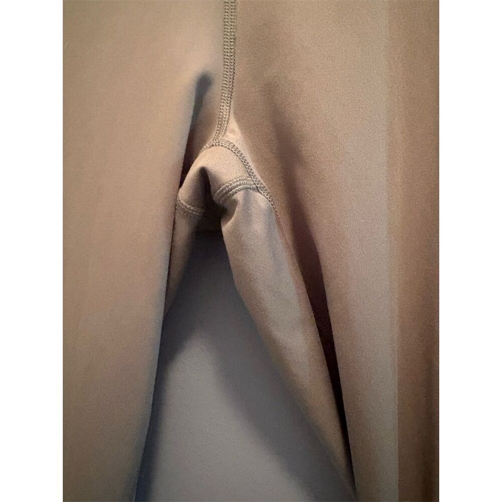 Yogalicious Women's Gray Leggings 2XL Yoga Workout Activewear - Picture 2 of 7